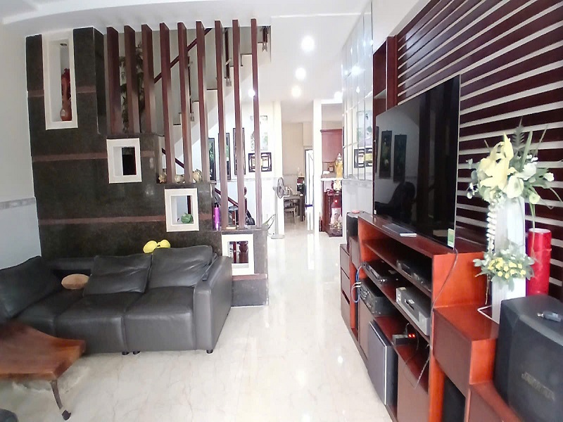 Bán nhà  HXT Lê Đức Thọ, P15, Gò Vấp, 209m2, 2 tầng, ngang 10,2m, tặng hết nội thất xịn, giá rẻ - Ảnh 1
